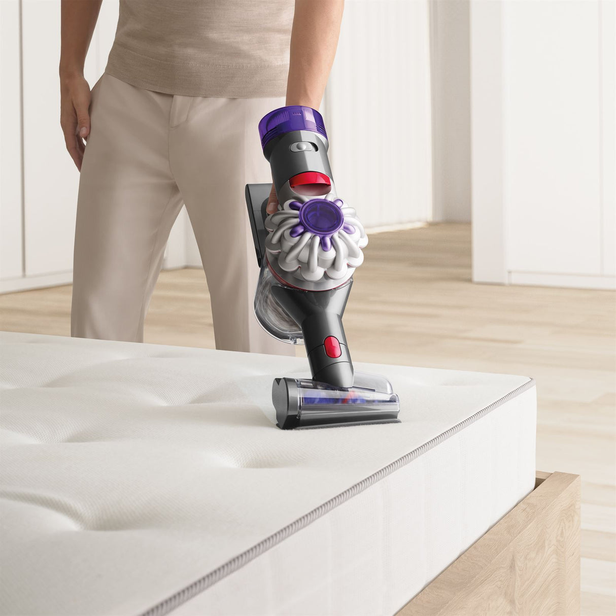 Dyson V8 Absolute Handstaubsauger - Gelb/Nickel