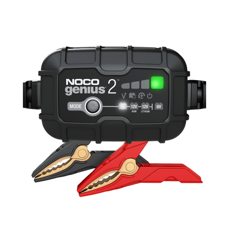 NOCO Genius2 2A Batterieladegerät mit roten und schwarzen Batterieklemmen